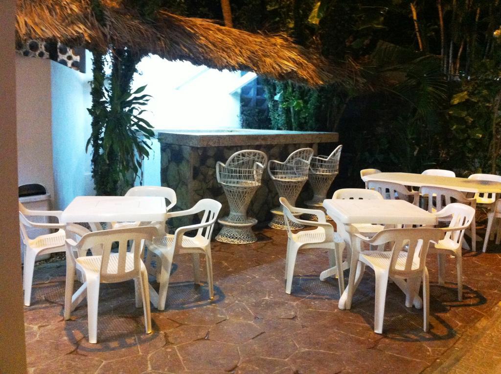 Hotel Caribe Barahona Bagian luar foto