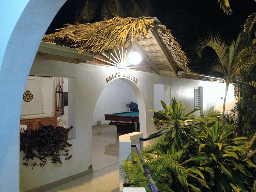 Hotel Caribe Barahona Bagian luar foto
