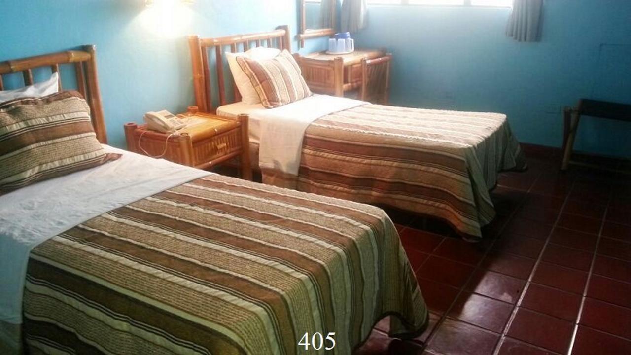 Hotel Caribe Barahona Bagian luar foto